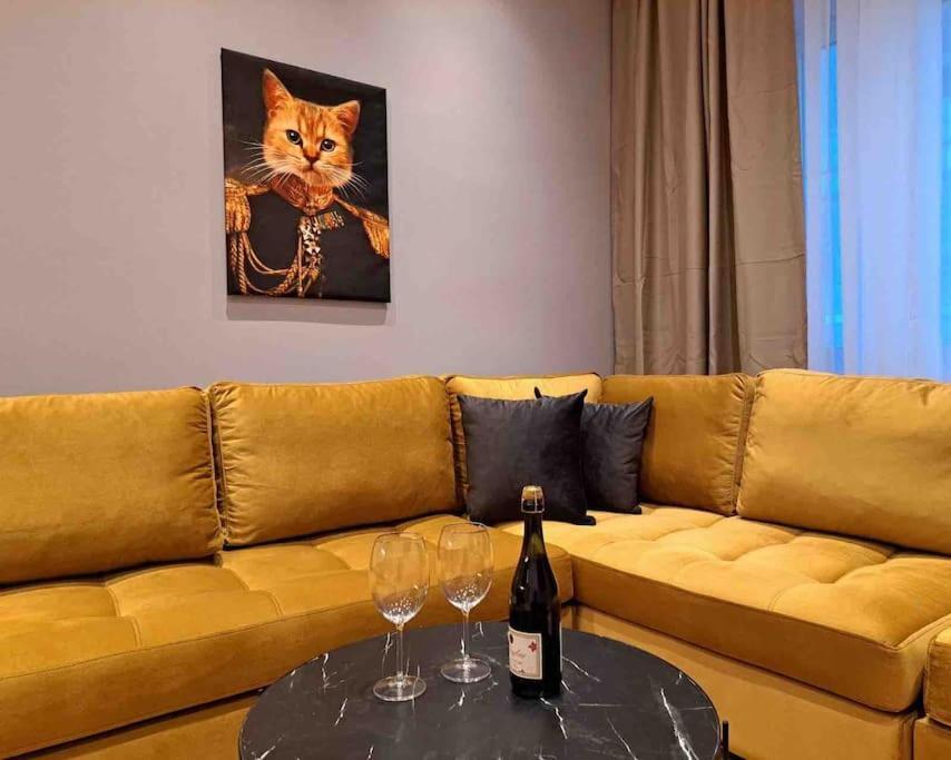 Royal Blue Grand Suite No 4 Piraeus Port ภายนอก รูปภาพ