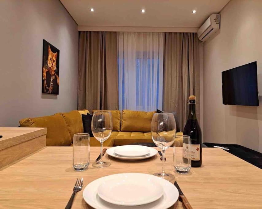 Royal Blue Grand Suite No 4 Piraeus Port ภายนอก รูปภาพ